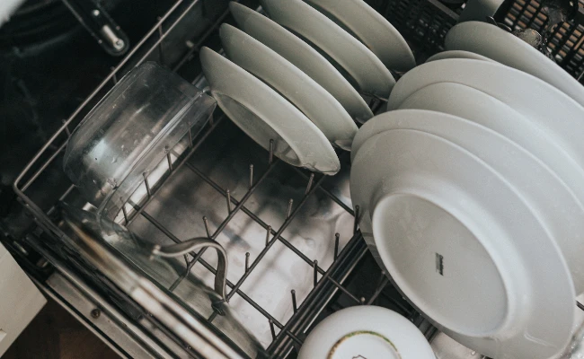 dishes-650x400